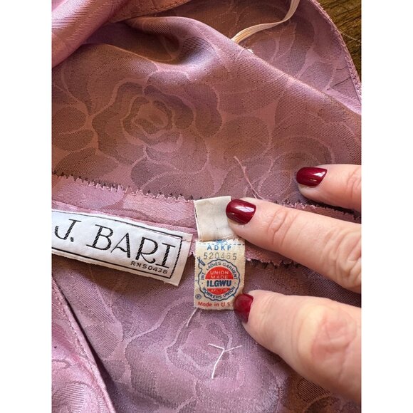 Vintage A.J. Bari Rose Jacquard Satin Blouse W/ Lace Trim & Floral Appliqué - Picture 4 of 11